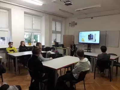 Zakręcone biografie zawodowe - warsztaty z LCDZ image