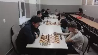 szachy