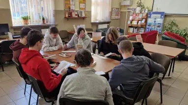 Literackie pary w bibliotece