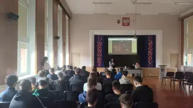 aula z uczniami